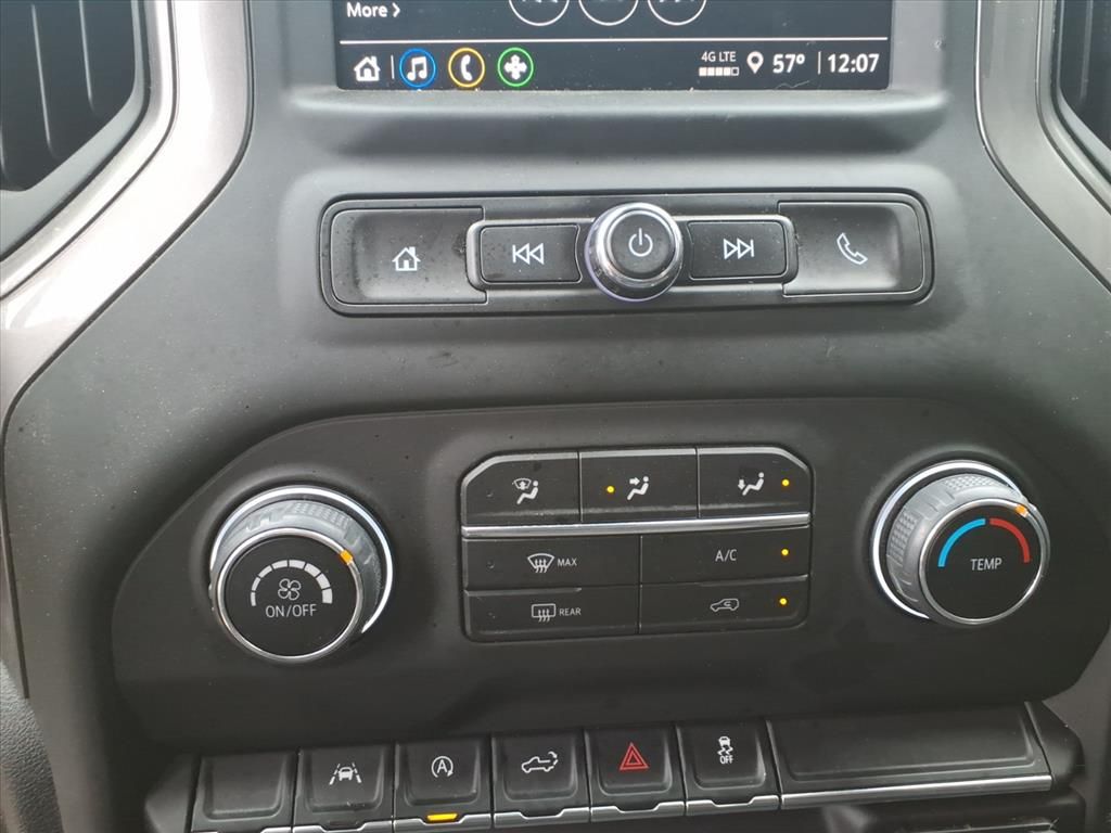 Thumbnail: 2024 Chevrolet Silverado 1500 - 24