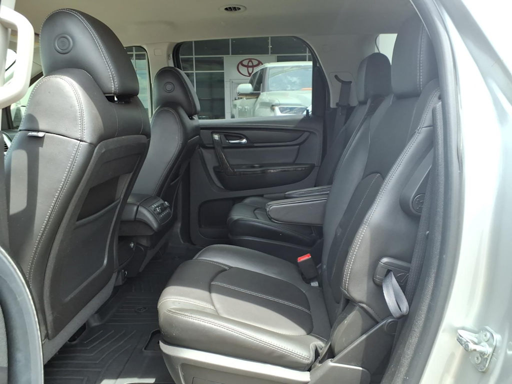 Thumbnail: 2017 GMC Acadia - 9