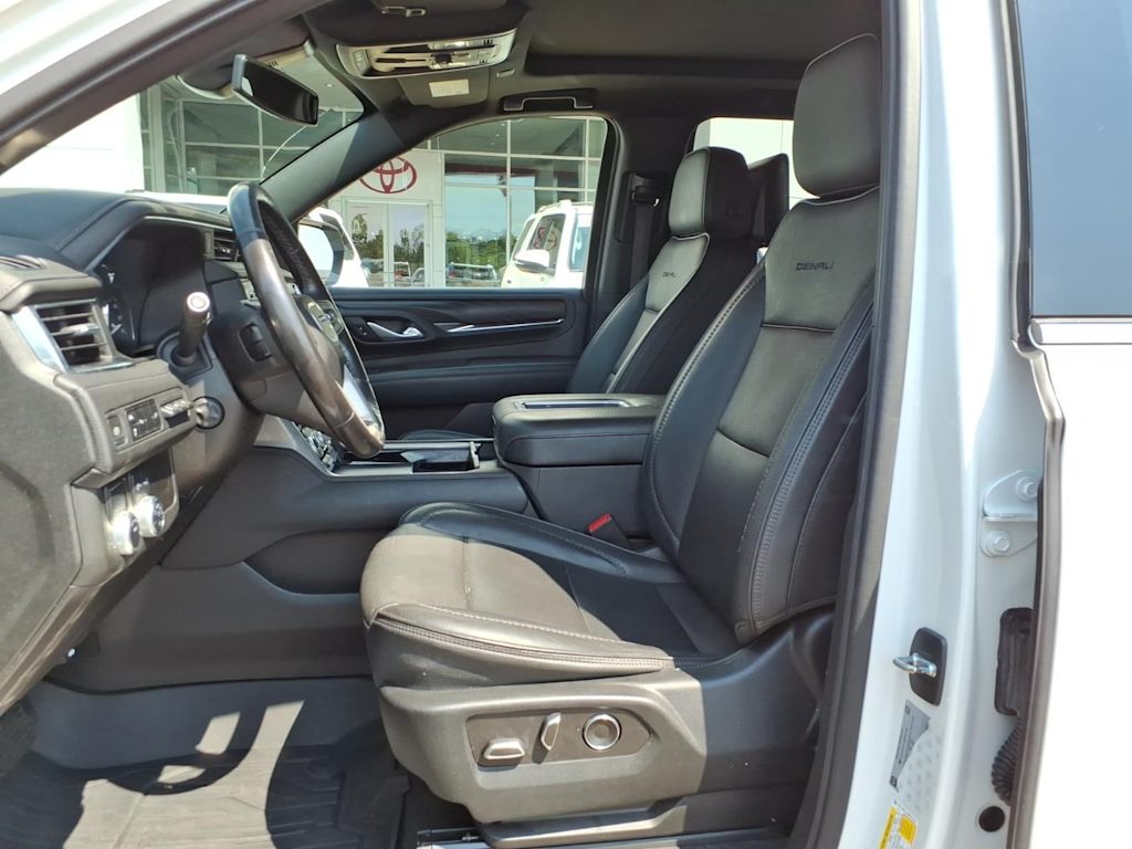Thumbnail: 2021 GMC Yukon - 26