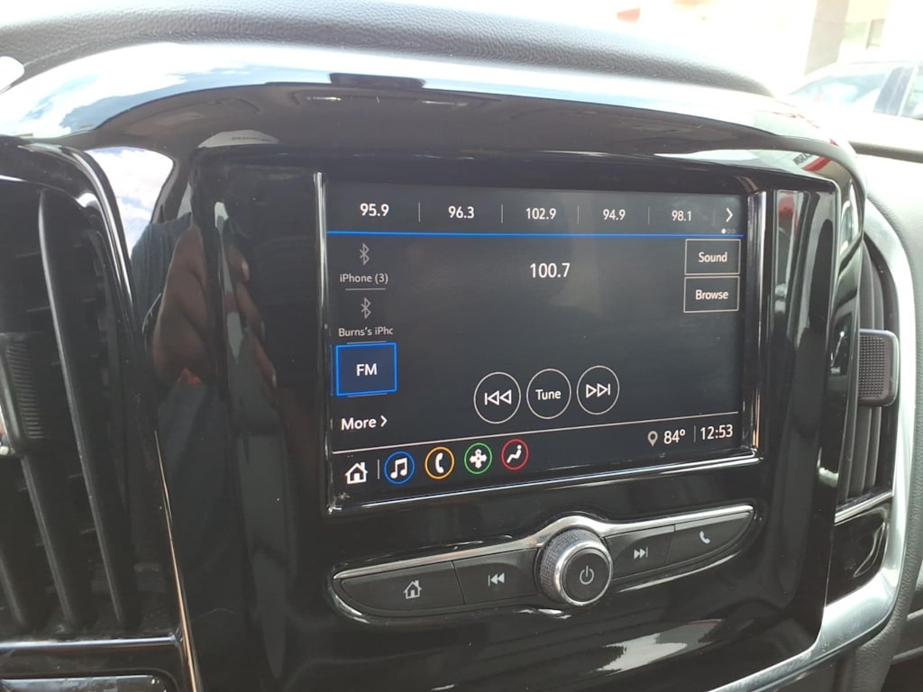 Thumbnail: 2021 Chevrolet Traverse - 11