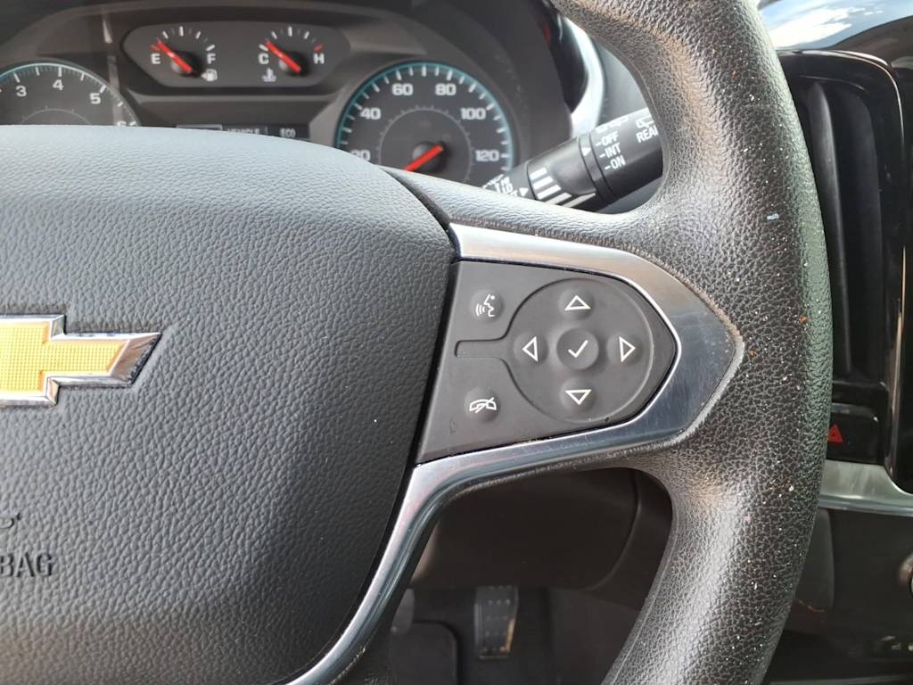 Thumbnail: 2021 Chevrolet Traverse - 22