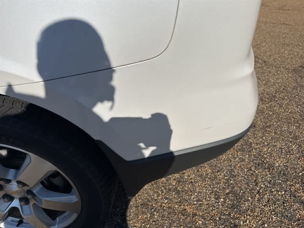 Thumbnail: 2016 Chevrolet Traverse - 9