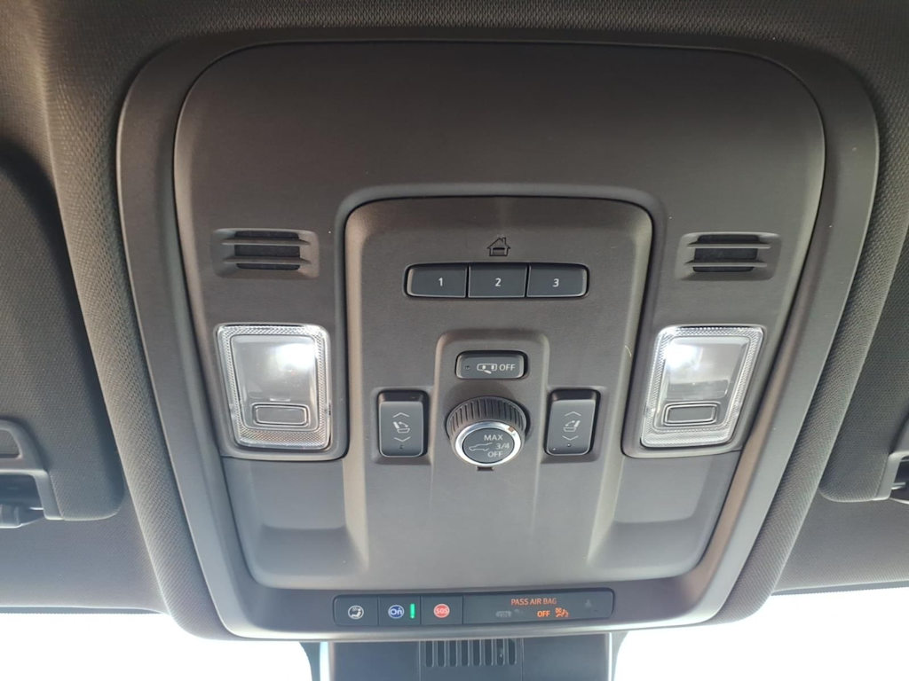 Thumbnail: 2024 Chevrolet Suburban - 26