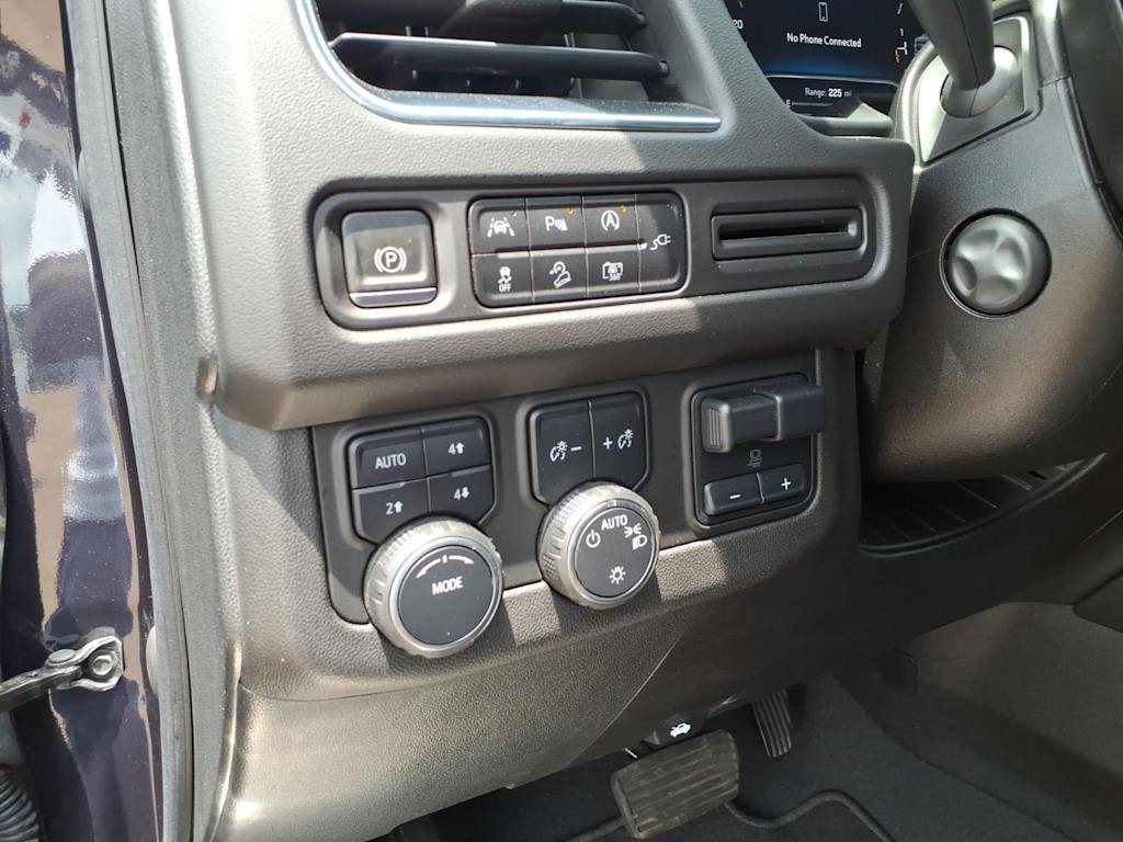 Thumbnail: 2022 Chevrolet Tahoe - 19