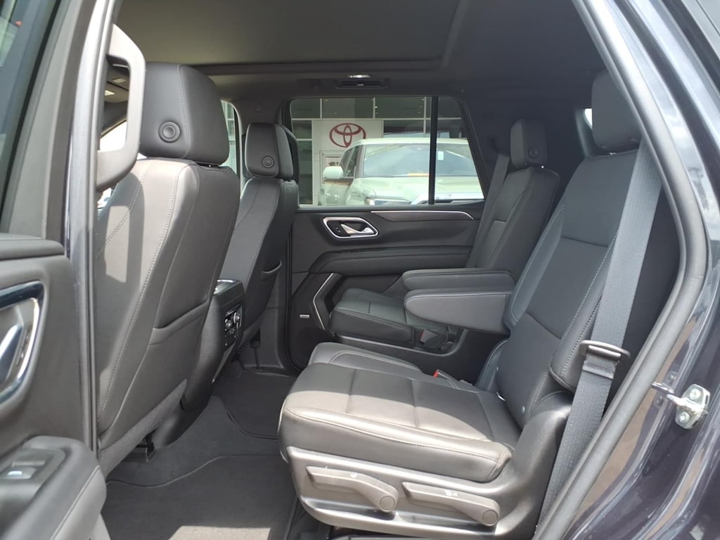 Thumbnail: 2022 Chevrolet Tahoe - 9