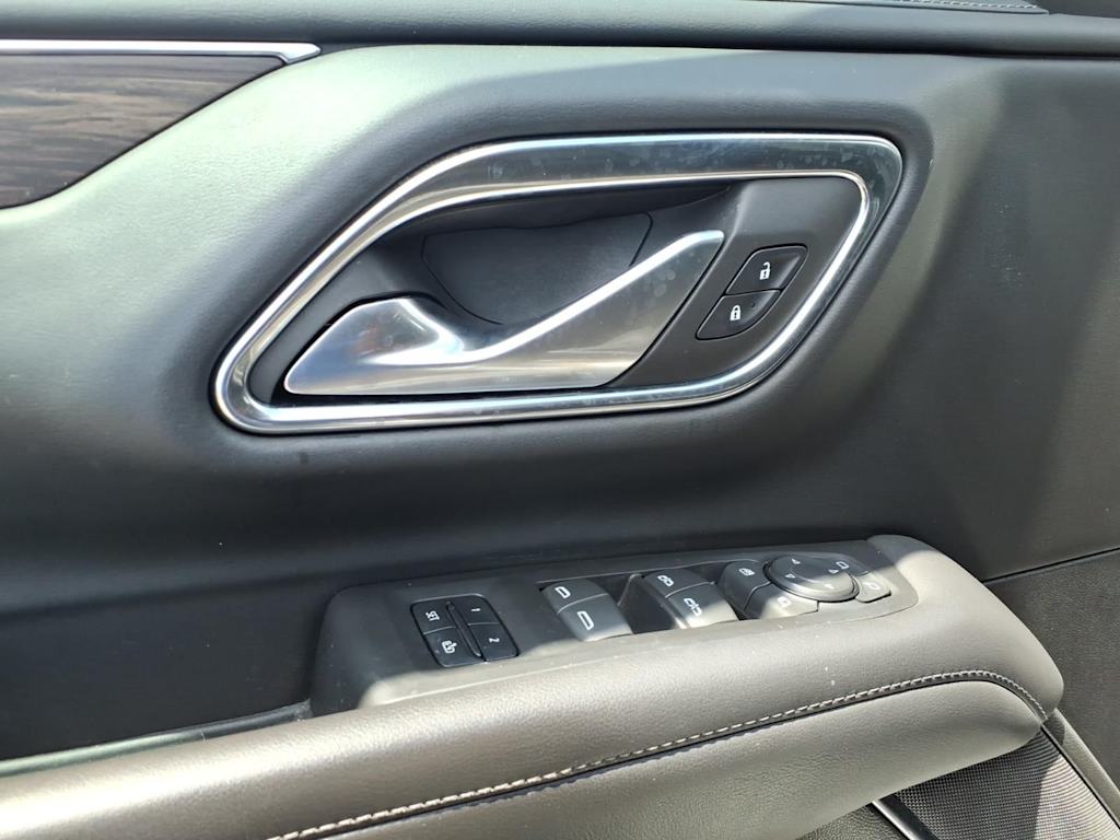 Thumbnail: 2022 Chevrolet Tahoe - 20