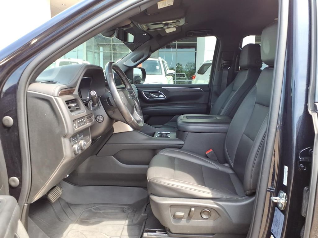 Thumbnail: 2022 Chevrolet Tahoe - 8