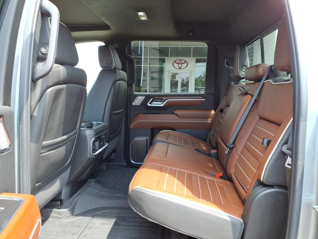 Thumbnail: 2024 GMC Sierra 2500 - 27