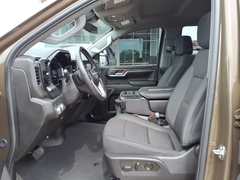 Thumbnail: 2024 GMC Sierra 1500 - 7