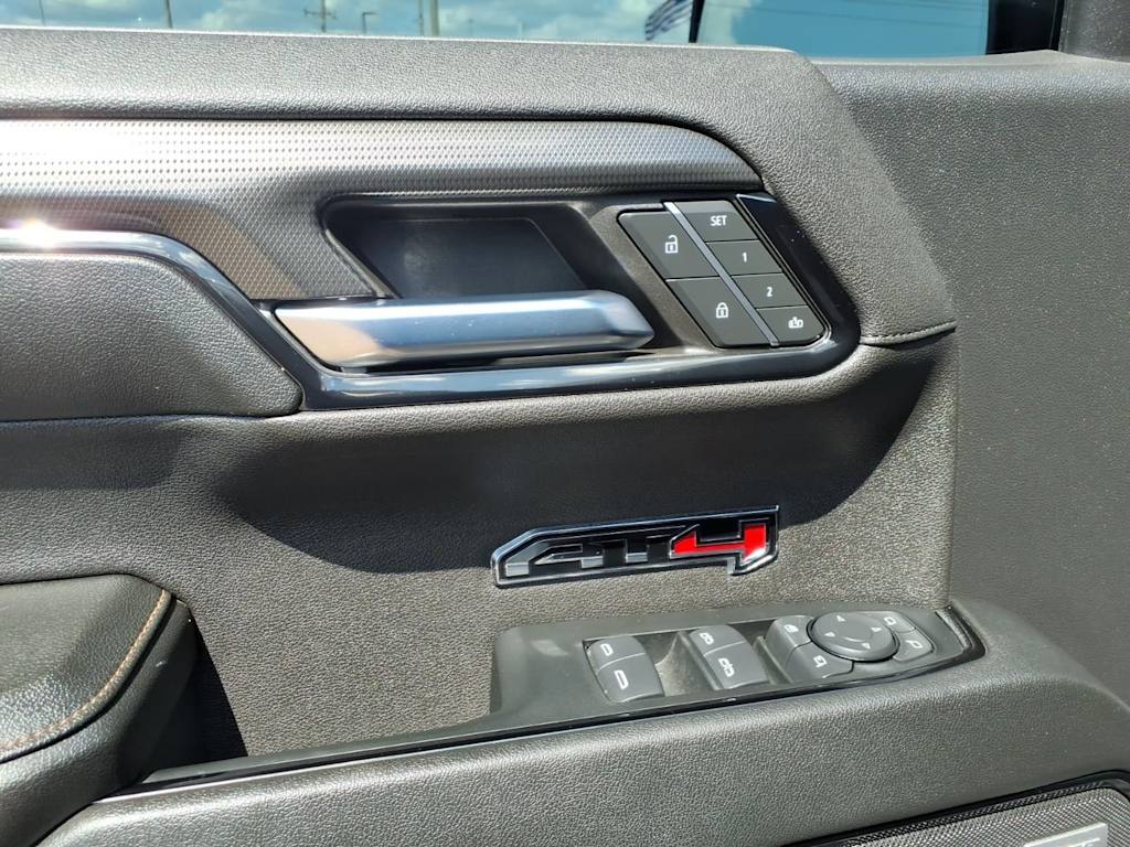 Thumbnail: 2024 GMC Sierra 1500 - 21