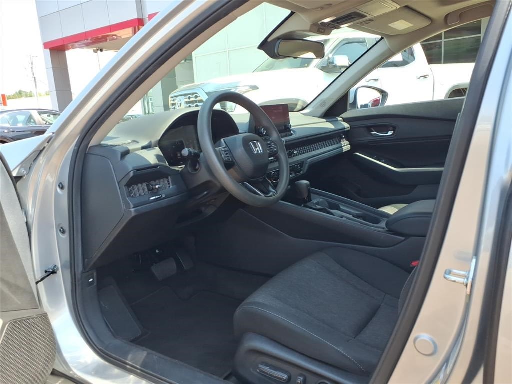 Thumbnail: 2024 Honda Accord - 26