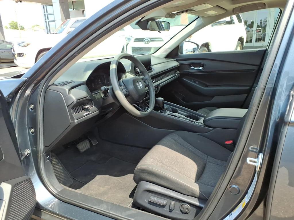 Thumbnail: 2025 Honda Accord - 27