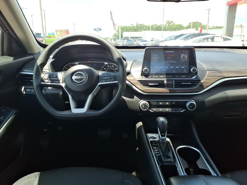 Thumbnail: 2024 Nissan Altima - 2