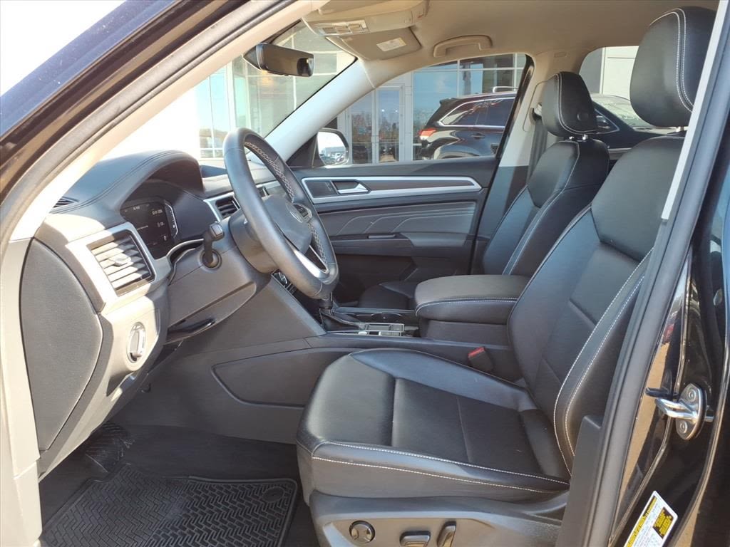 Thumbnail: 2023 Volkswagen Atlas - 8