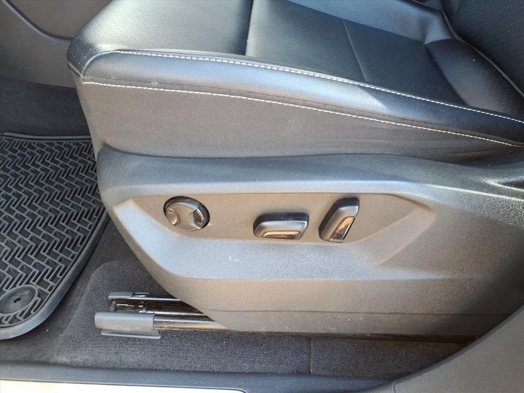 Thumbnail: 2023 Volkswagen Atlas - 18