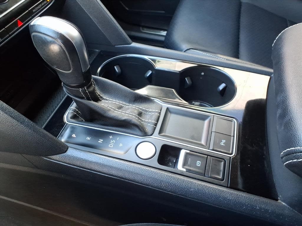 Thumbnail: 2023 Volkswagen Atlas - 25