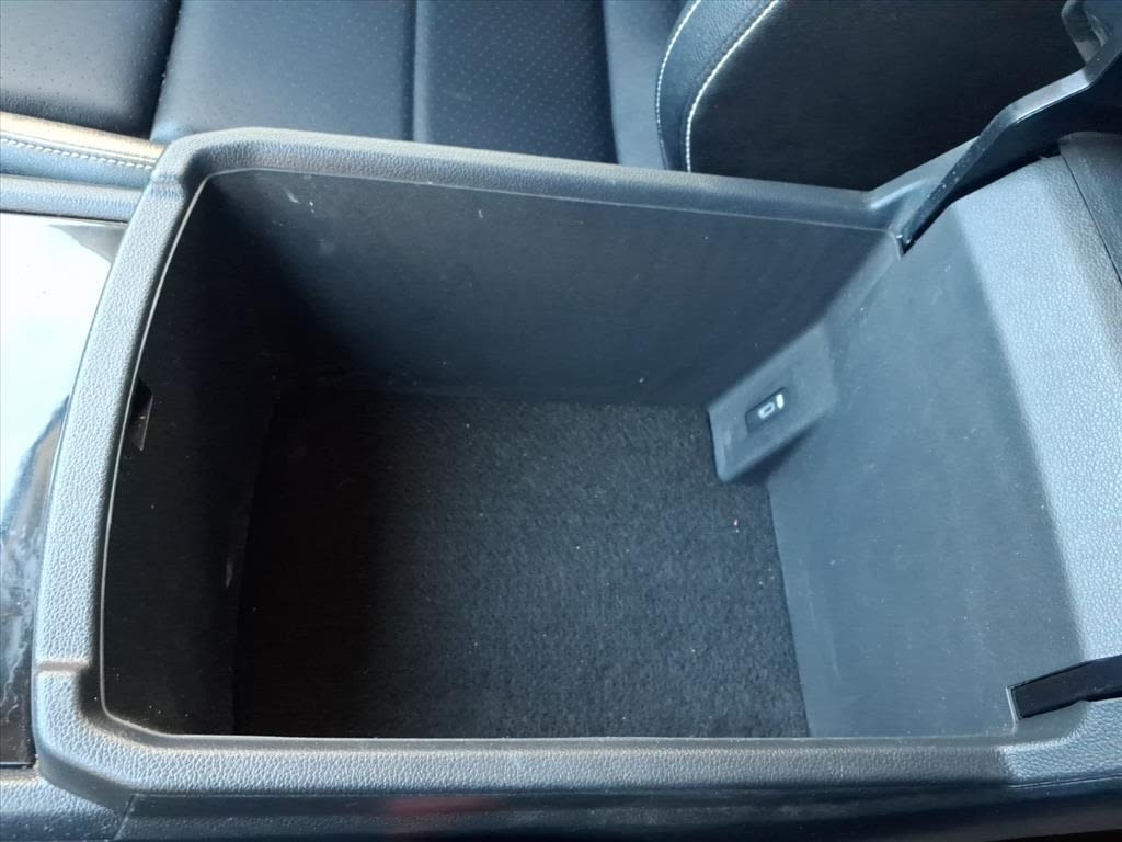 Thumbnail: 2023 Volkswagen Atlas - 7