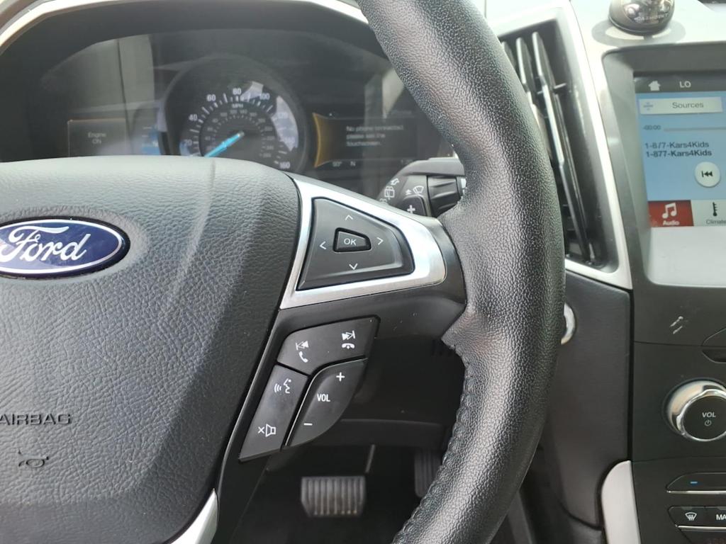 Thumbnail: 2017 Ford Edge - 22