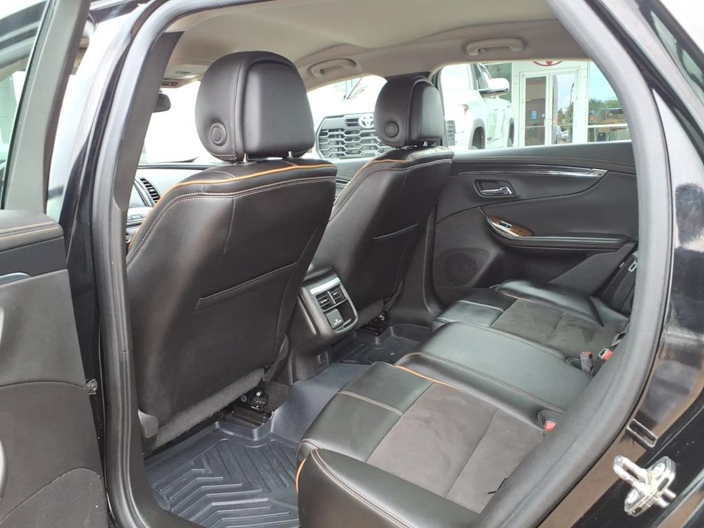 Thumbnail: 2014 Chevrolet Impala - 29