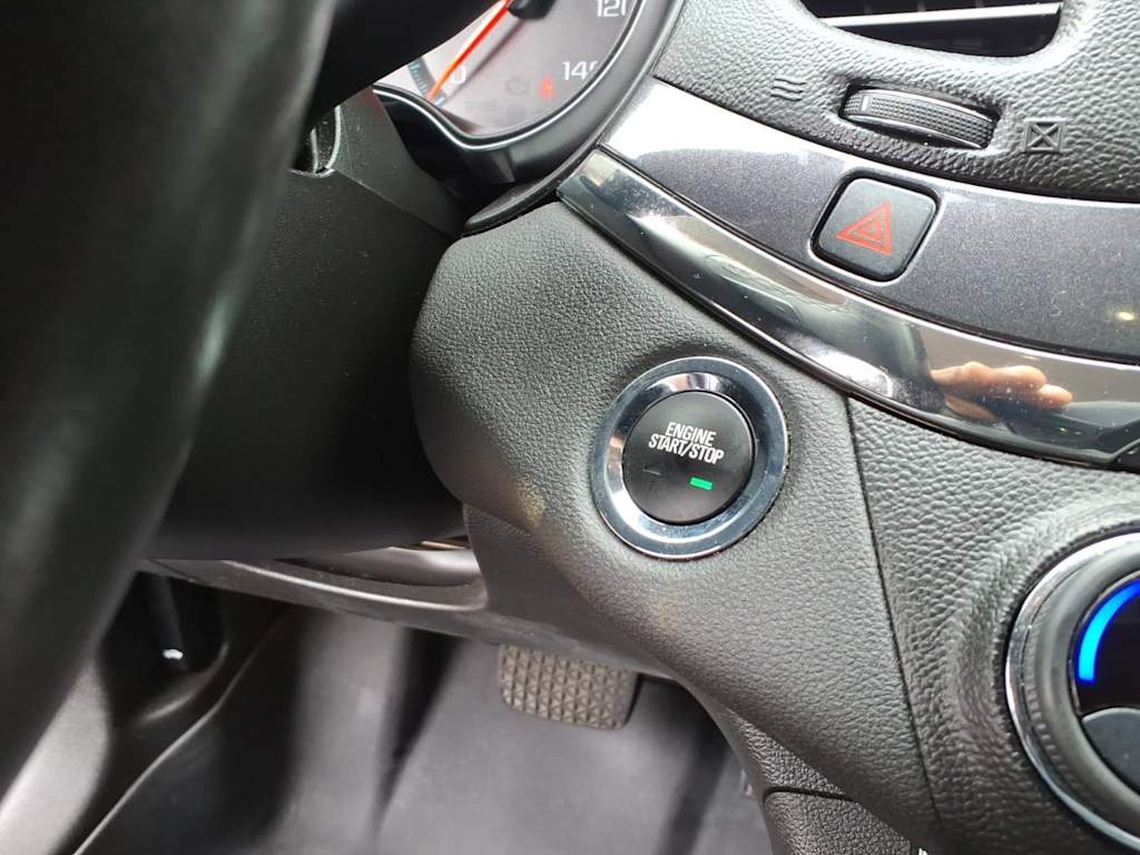Thumbnail: 2014 Chevrolet Impala - 22
