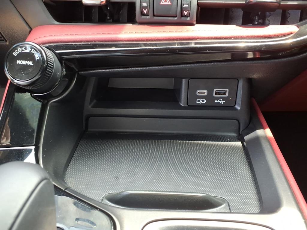 Thumbnail: 2024 Lexus ES - 24