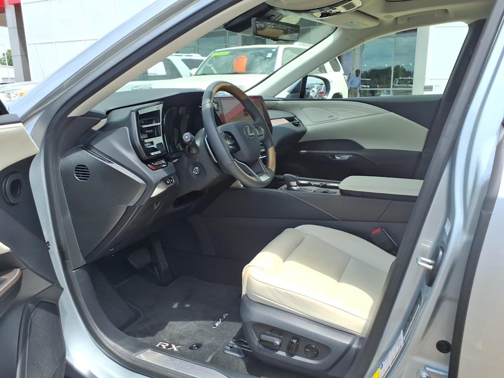 Thumbnail: 2026 Lexus RX - 28