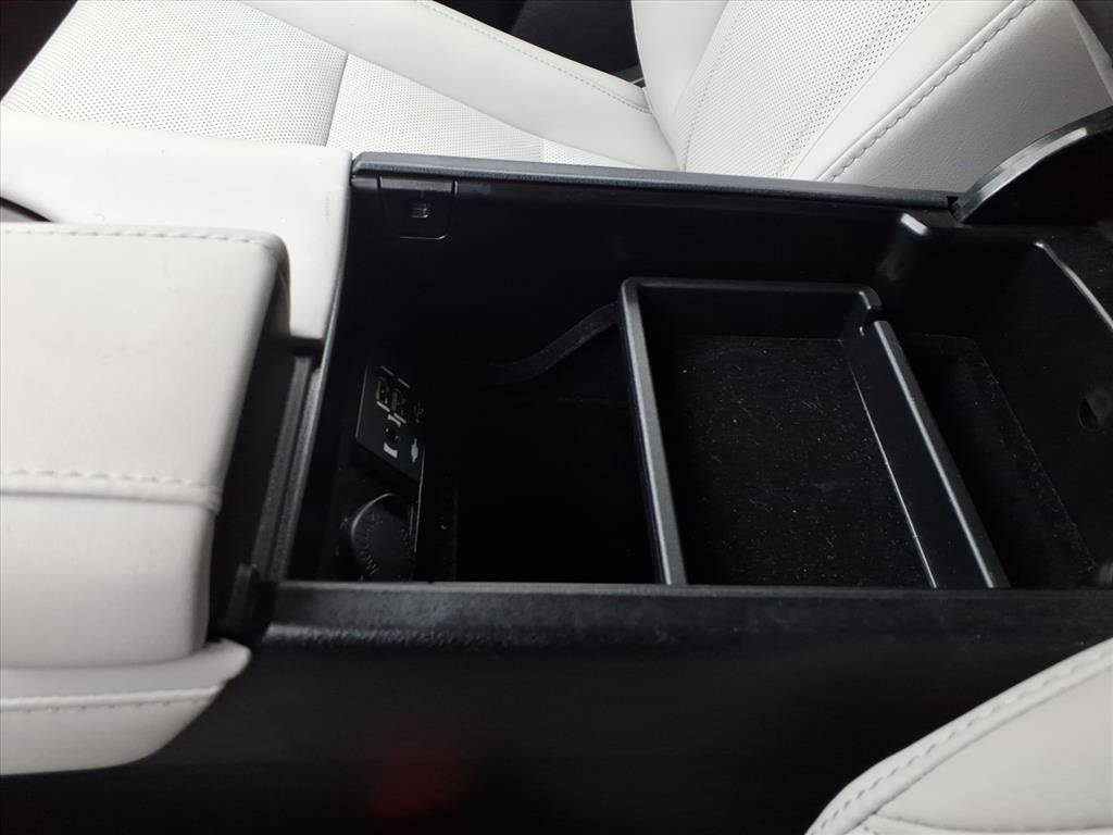 Thumbnail: 2022 Lexus RX - 26