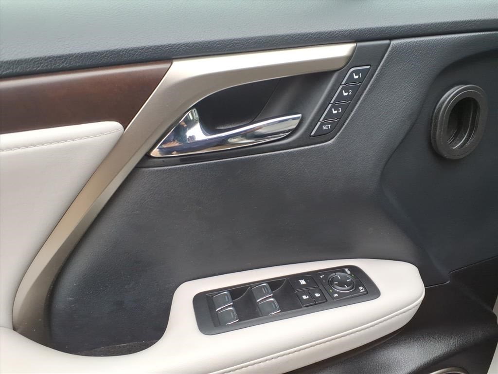 Thumbnail: 2022 Lexus RX - 19