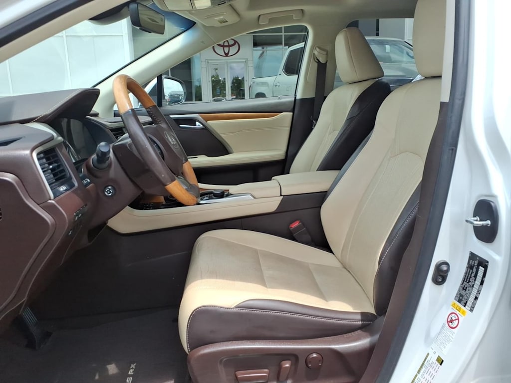 Thumbnail: 2018 Lexus RX - 8