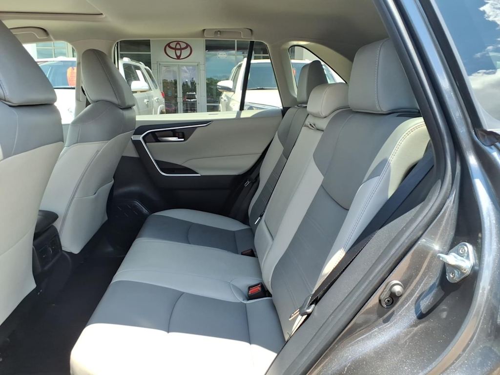 Thumbnail: 2025 Toyota RAV4 - 29