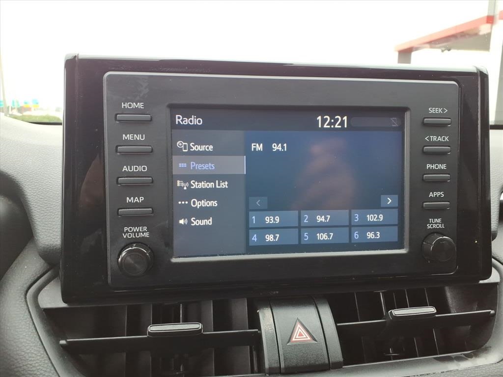 Thumbnail: 2019 Toyota RAV4 - 10