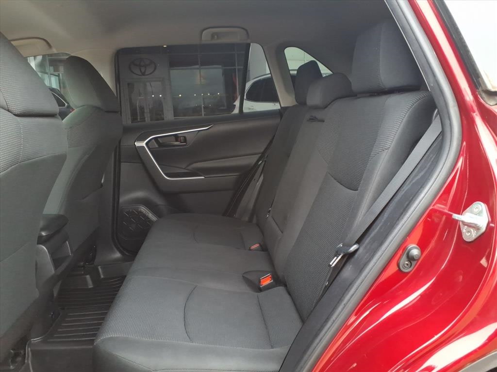 Thumbnail: 2019 Toyota RAV4 - 28