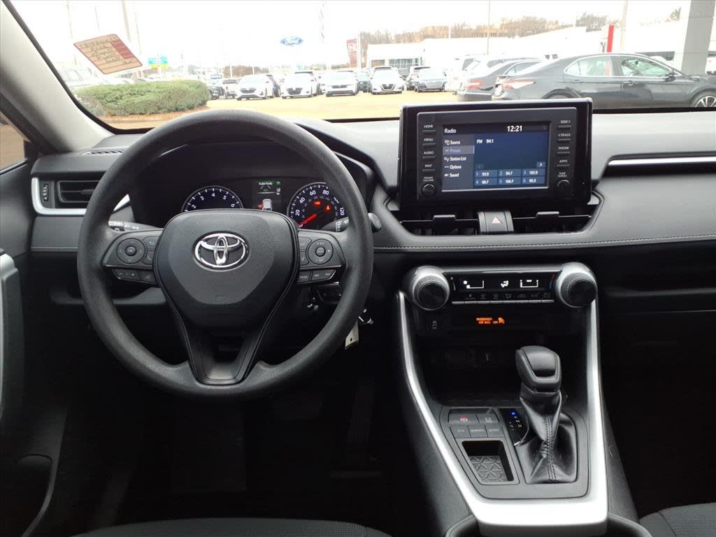 Thumbnail: 2019 Toyota RAV4 - 2