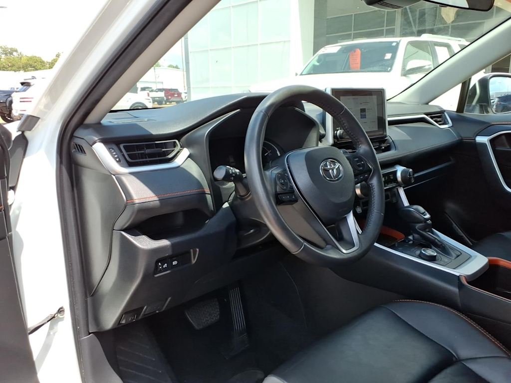 Thumbnail: 2024 Toyota RAV4 - 6
