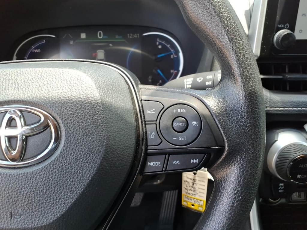 Thumbnail: 2025 Toyota RAV4 - 22