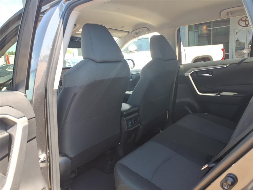 Thumbnail: 2024 Toyota RAV4 - 28