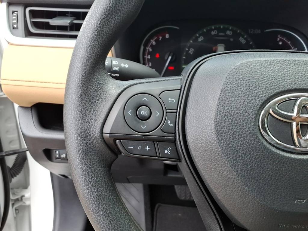 Thumbnail: 2024 Toyota RAV4 - 20