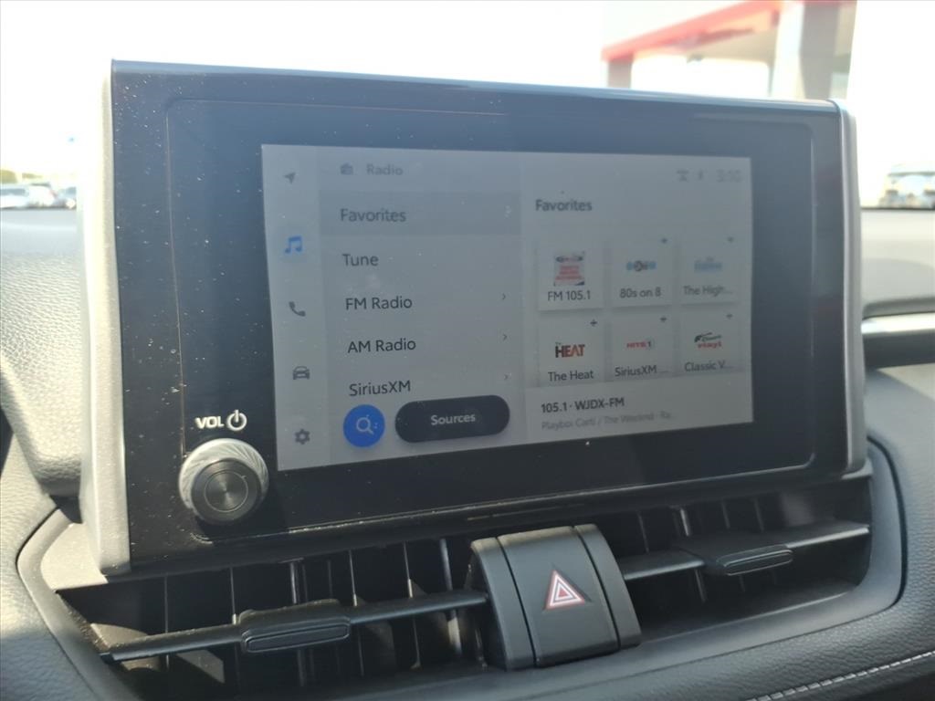 Thumbnail: 2024 Toyota RAV4 - 10