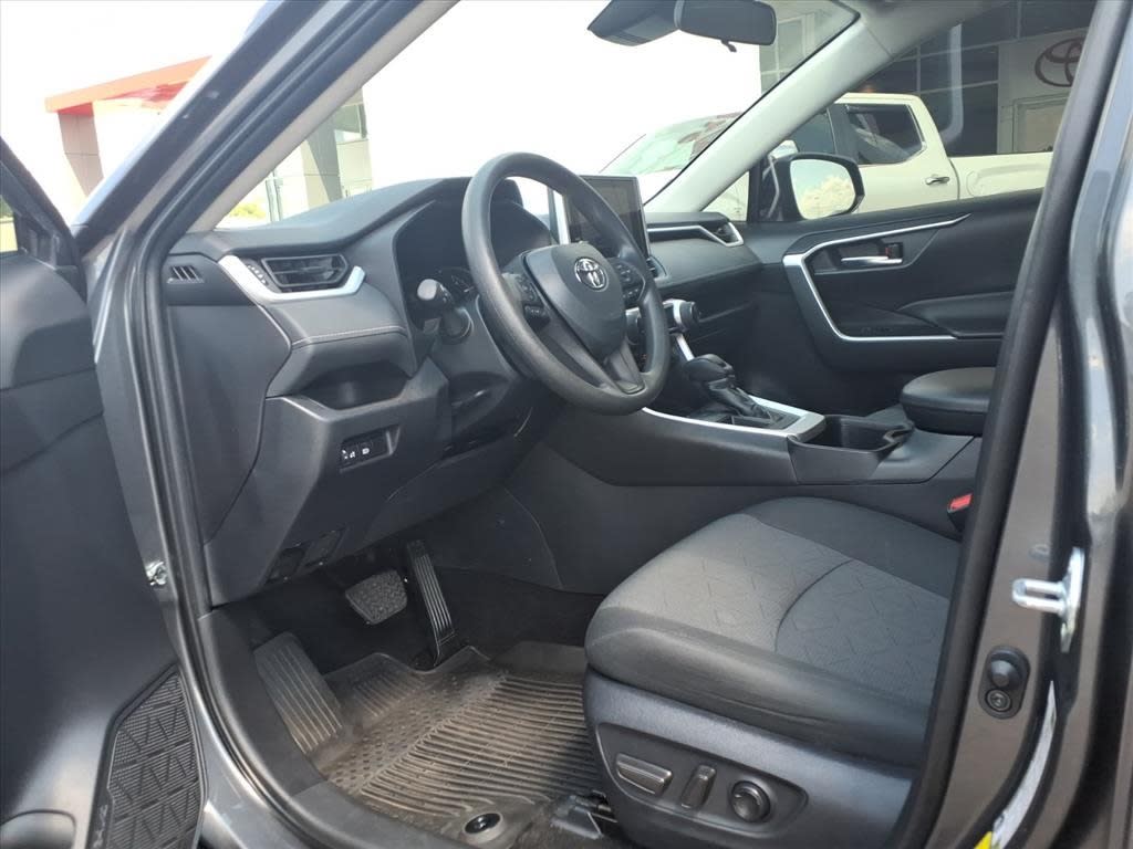 Thumbnail: 2024 Toyota RAV4 - 26