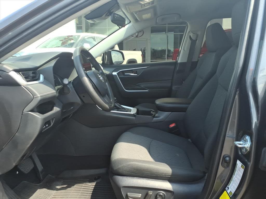 Thumbnail: 2024 Toyota RAV4 - 7