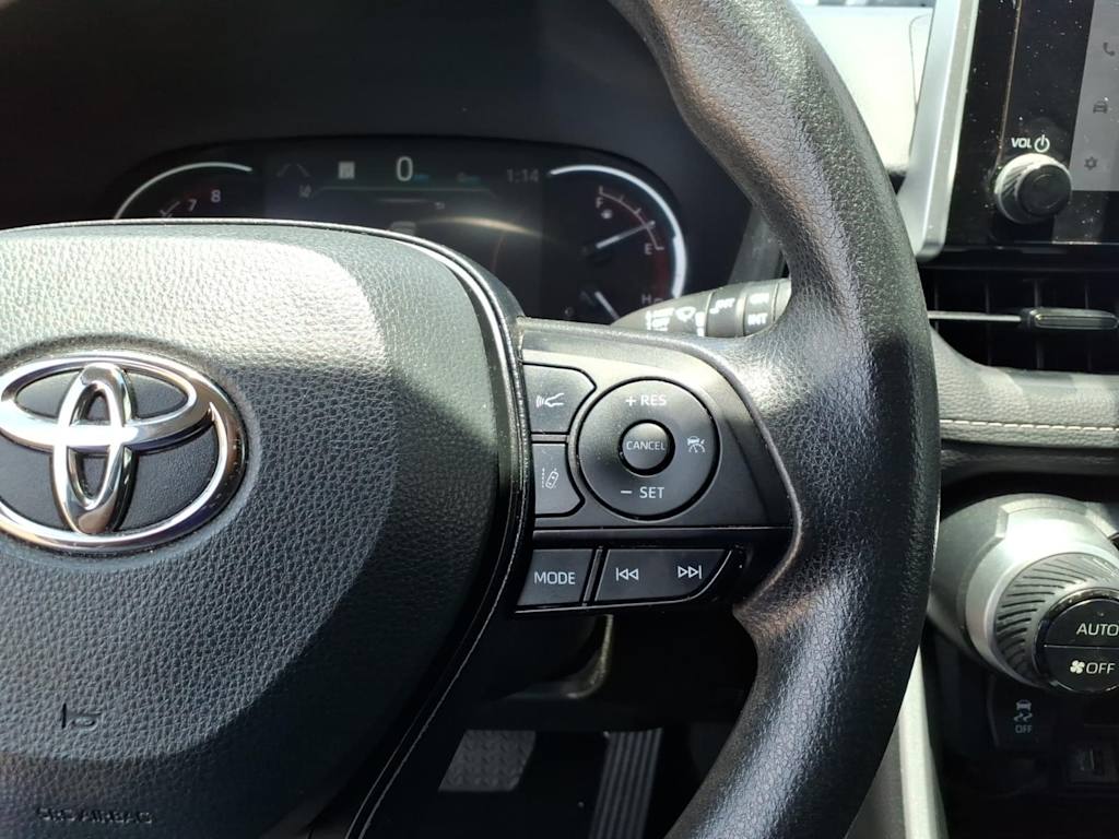 Thumbnail: 2024 Toyota RAV4 - 21