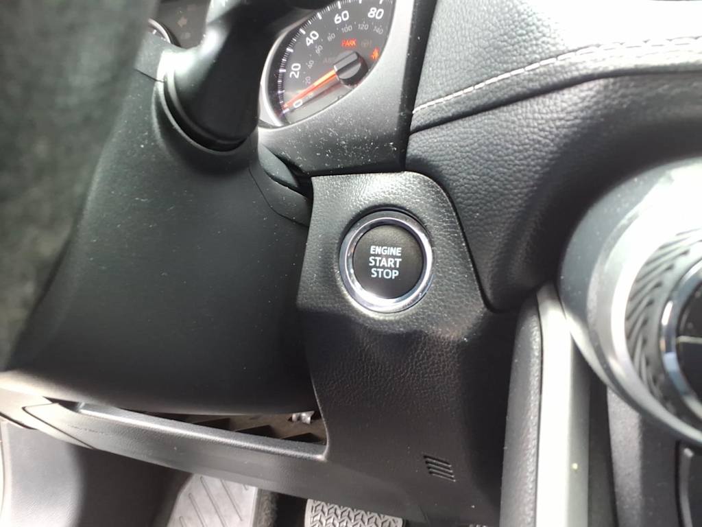 Thumbnail: 2021 Toyota RAV4 - 23