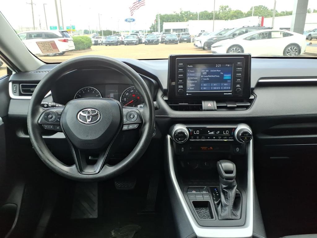 Thumbnail: 2021 Toyota RAV4 - 2
