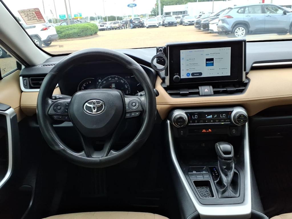 Thumbnail: 2024 Toyota RAV4 - 2