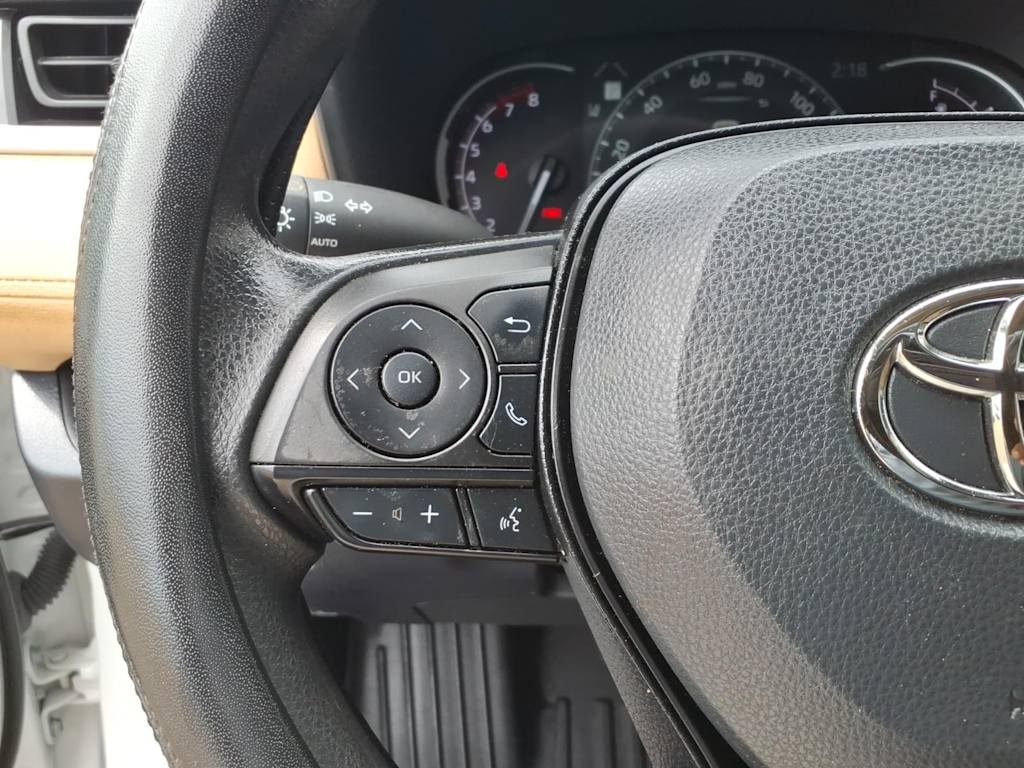 Thumbnail: 2024 Toyota RAV4 - 20