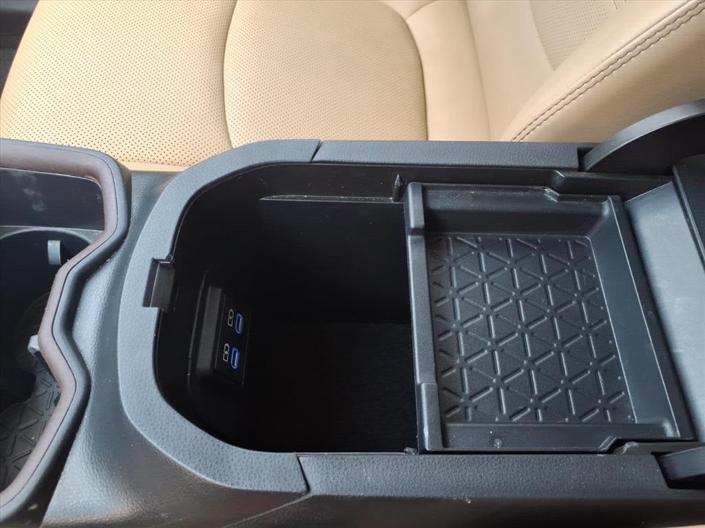 Thumbnail: 2022 Toyota RAV4 - 26