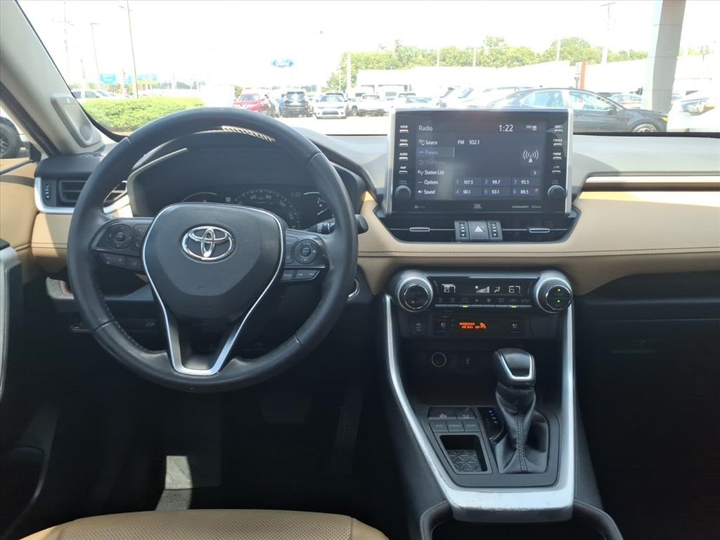 Thumbnail: 2022 Toyota RAV4 - 2