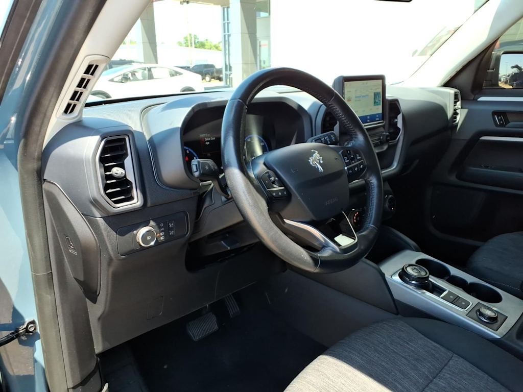 Thumbnail: 2022 Ford Bronco Sport - 6