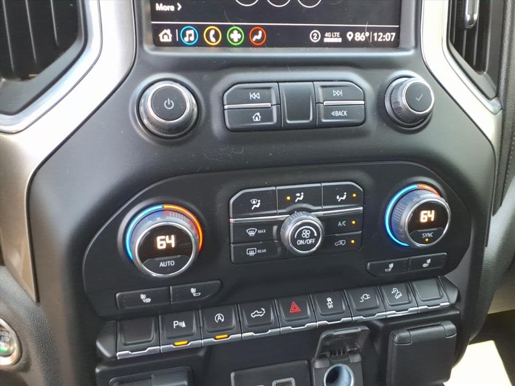 Thumbnail: 2020 Chevrolet Silverado 1500 - 23