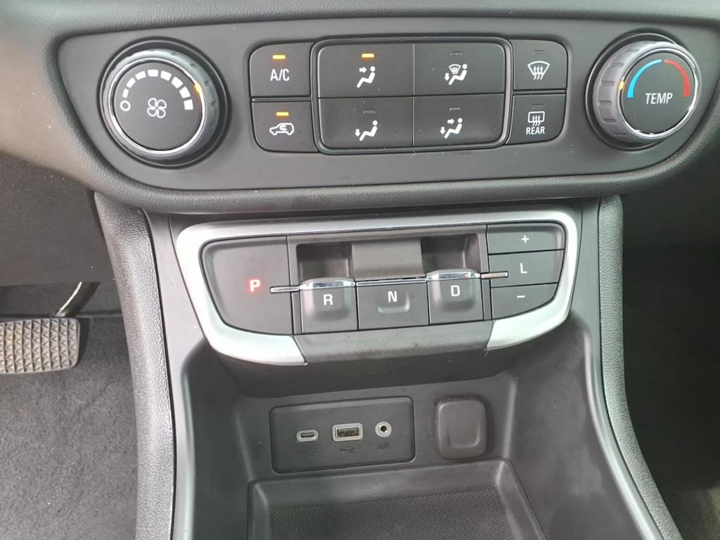 Thumbnail: 2024 GMC Terrain - 25